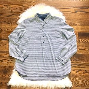 EUC Tommy Hilfiger Gray pop over roll tab tunic L